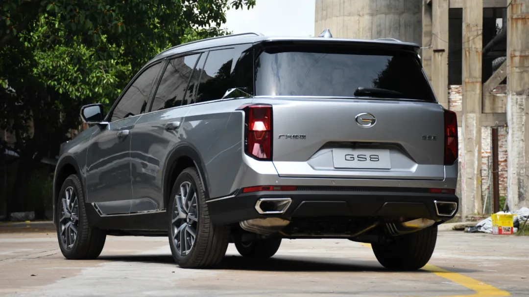 尺寸看齐大众途昂,设计超凡脱俗,第二代传祺gs8能重回巅峰吗?