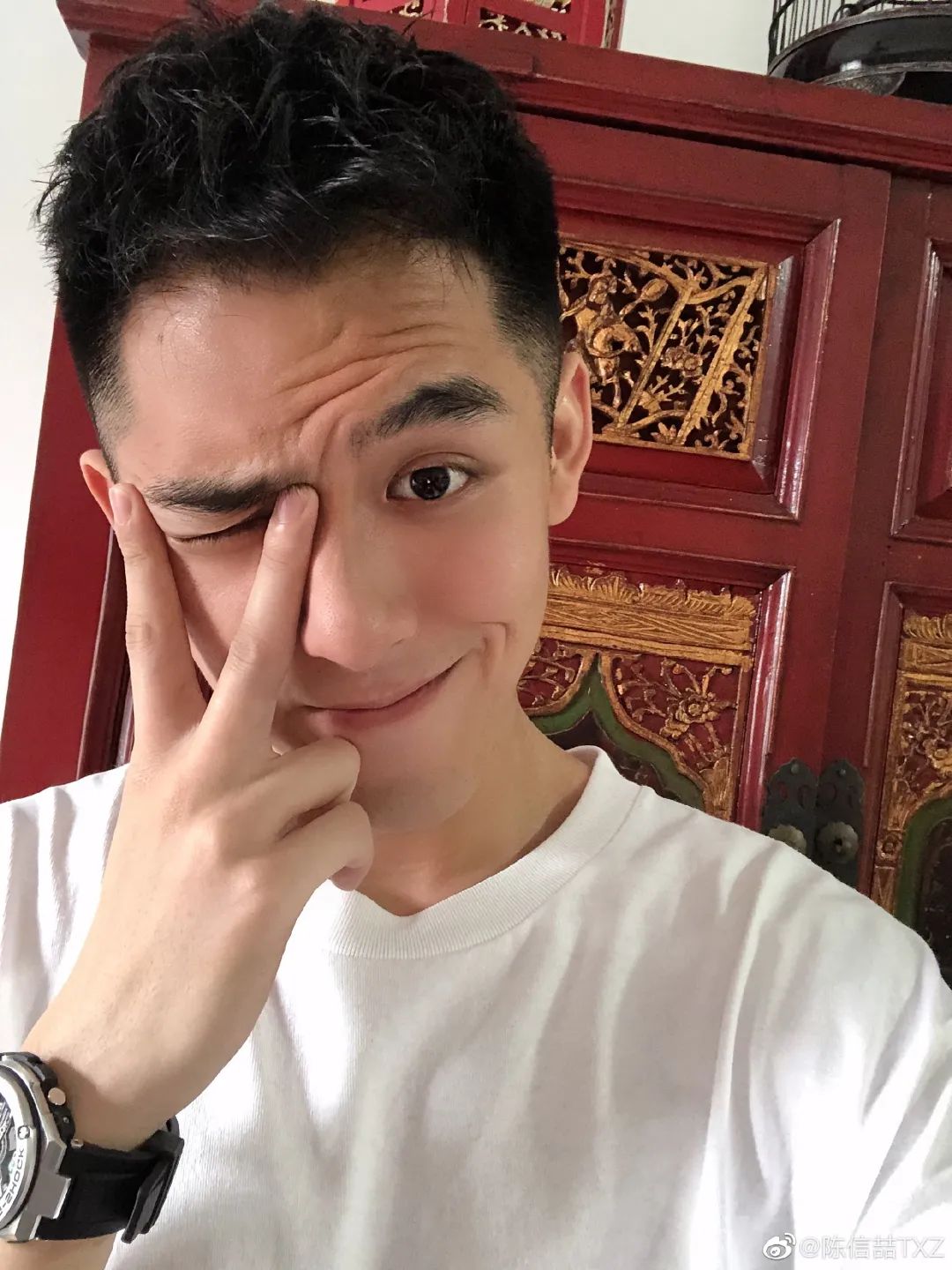 还记得《一年级》里的陈信喆吗?"明天见"男主是他?