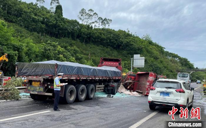 事故现场. 高速公安供图
