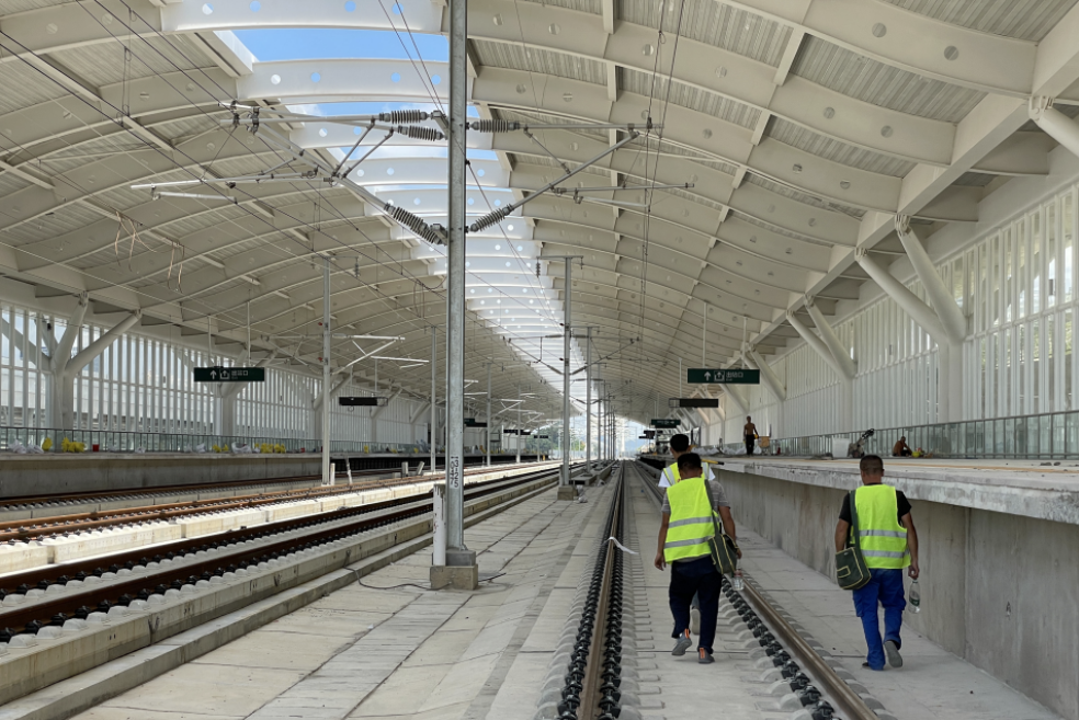 所,光明城站,东莞南站,仲恺站,惠州北站,河源东站,河源北,龙川西站