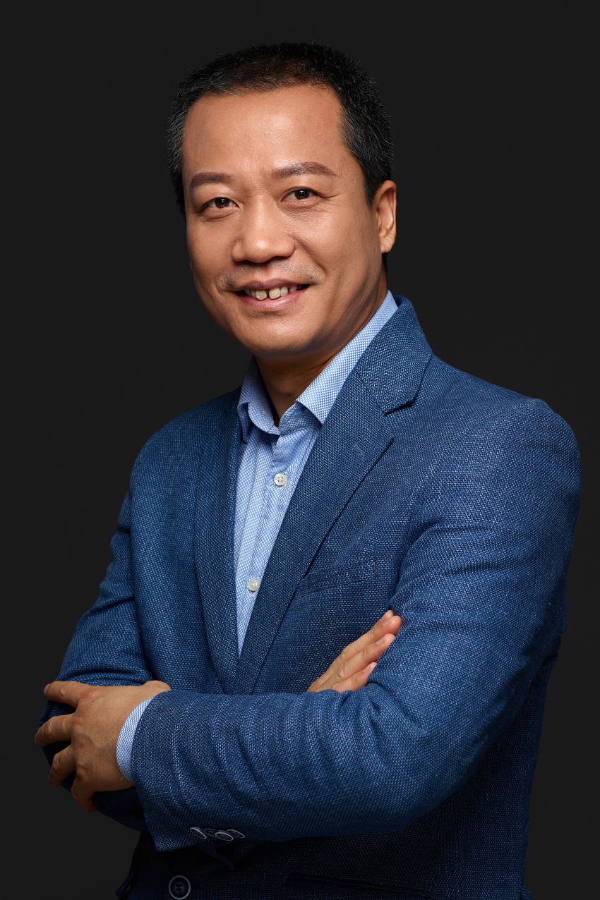 奥运冠军创业也是摸着石头过河