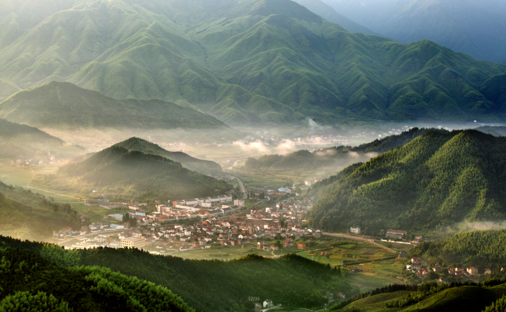 安吉县章村镇全力推进"道德银行"2.0版建设