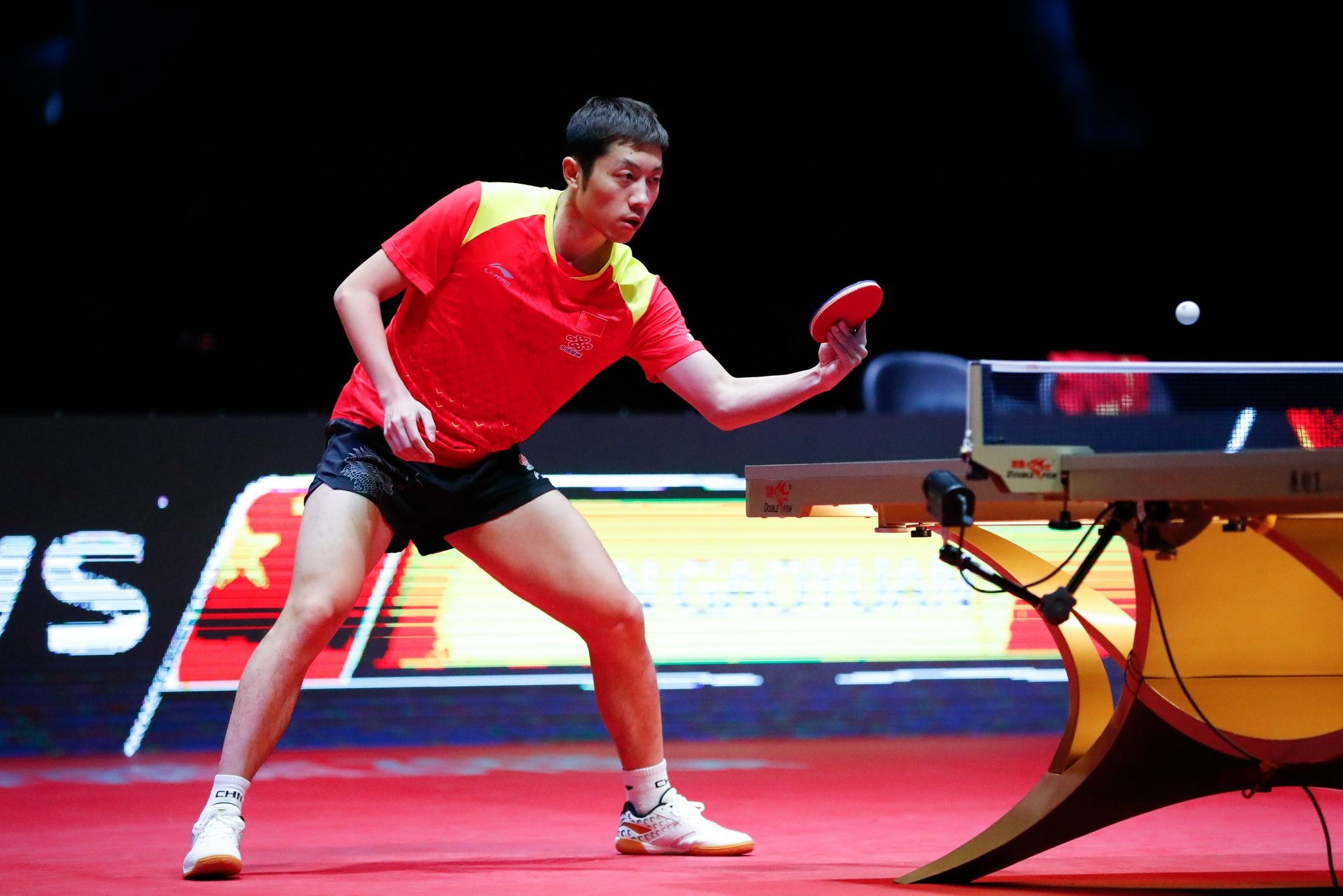 乒乓球直板为啥没落了许昕会是中国最后的直板主力吗