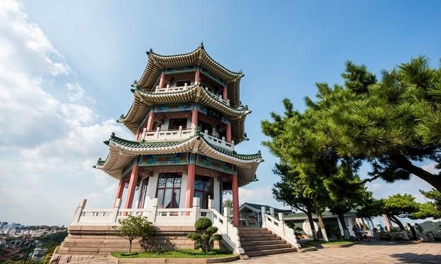 青岛流亭机场正式关闭这座海滨城市美丽精致适合养老度假