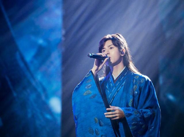 张哲瀚凭一己之力拉跨全组!观众对山河令重新打分,龚俊也受牵连休闲区蓝鸢梦想 - Www.slyday.coM