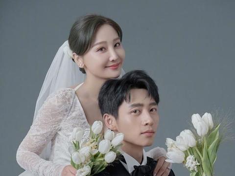老婆的婚纱照_王耀庆和老婆的婚纱照(3)