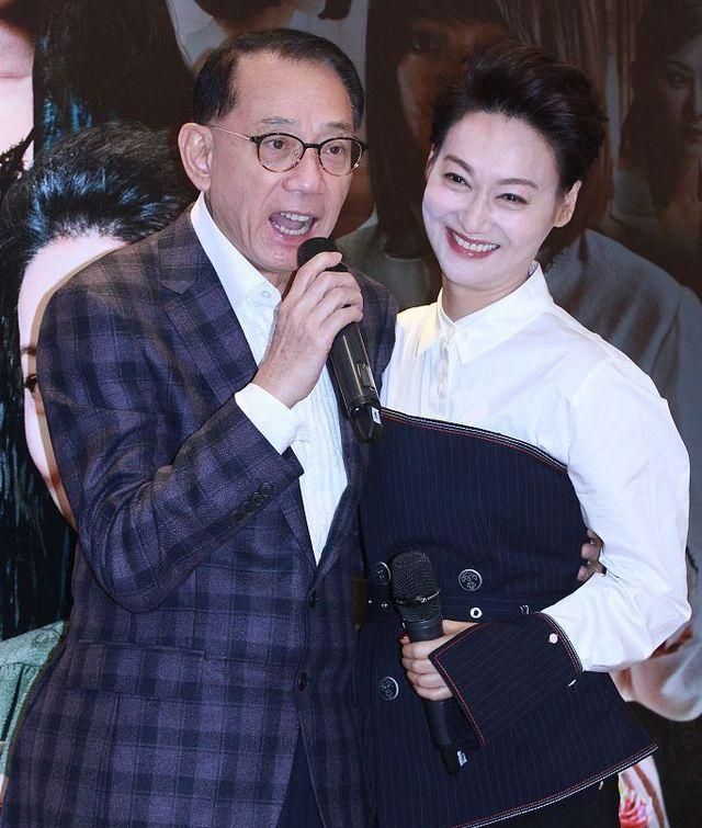 英皇老总杨受成约女演员到房间谈剧本不料任曼玲带人冲了上来