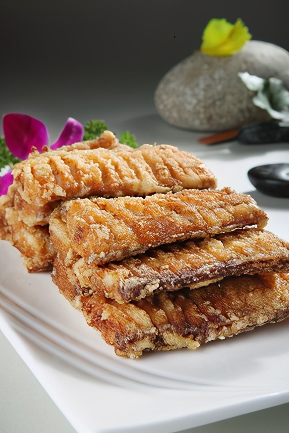 全程不放油,香酥烤带鱼,简单易做,香酥可口,好吃停不下来