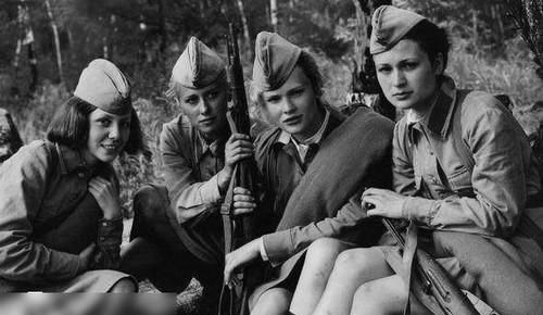 马卡洛娃是谁苏联克格勃为什么要花30年抓她