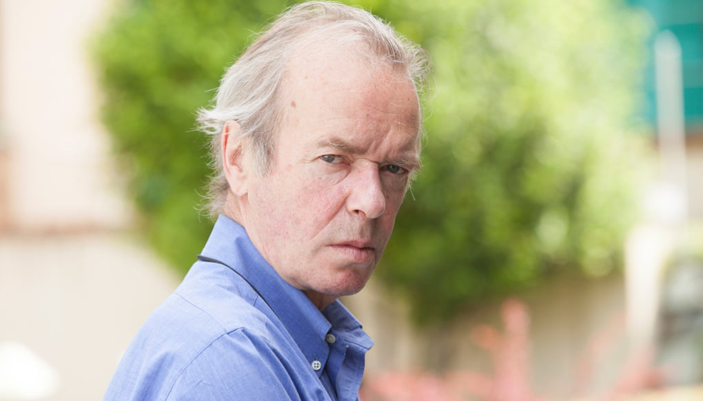 英国作家马丁艾米斯风格根植悟性之中库切令人感到乏味