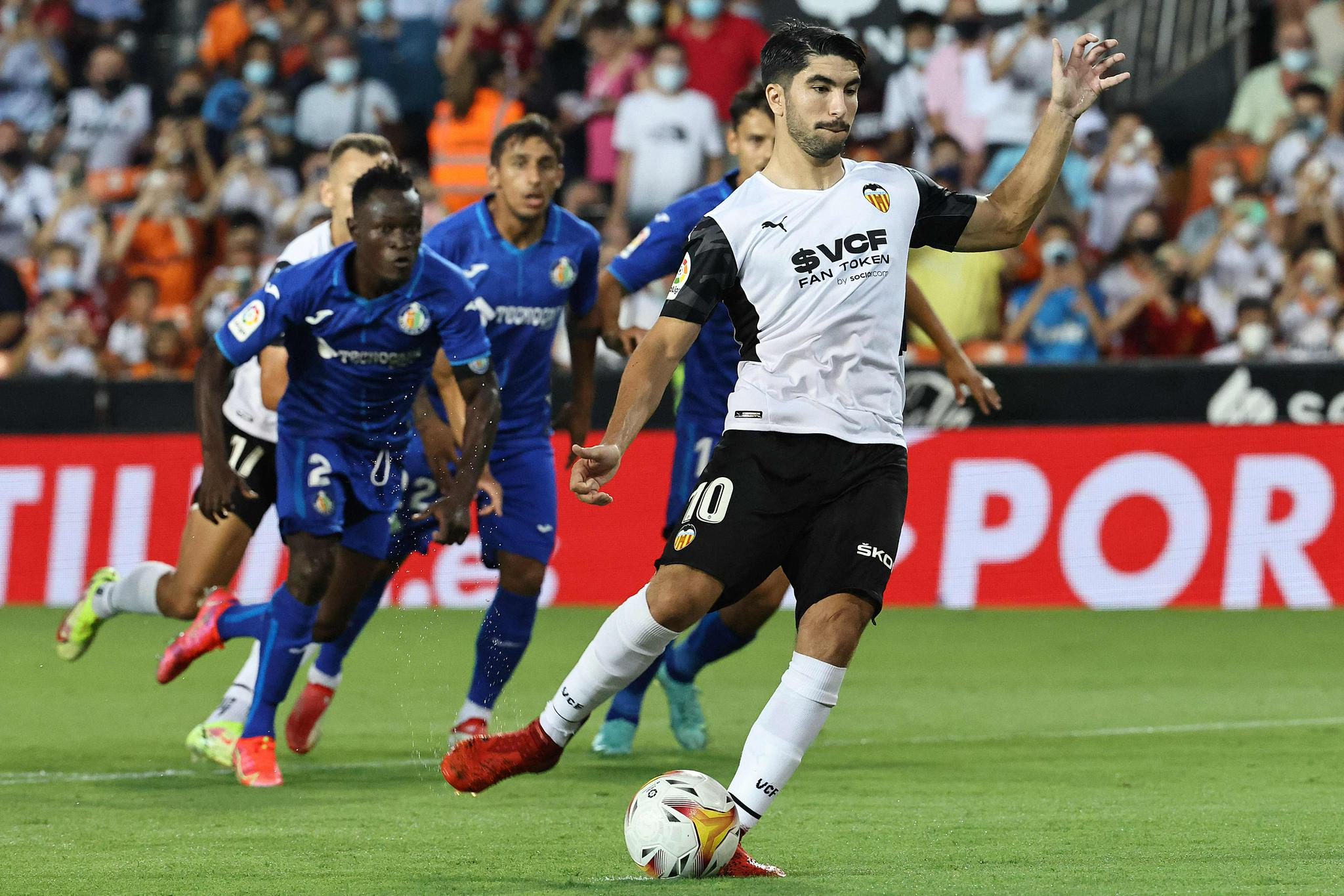 足球西甲巴伦西亚胜赫塔菲