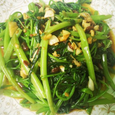 黄豆酱炒空心菜