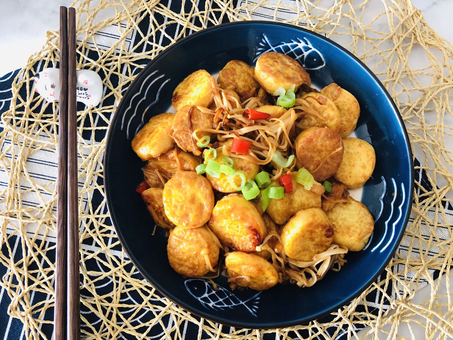 日本豆腐烧金针菇的做法