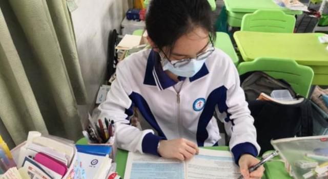 初中学习太拼容易被“榨干”,高中没后劲是真的吗?老师说出实情|学习方法|高中阶段|学生|成绩|家长_新浪新闻