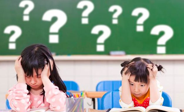 儿子成绩倒数,家长会被老师点名!孩子成绩差,家长这4点可以做休闲区蓝鸢梦想 - Www.slyday.coM