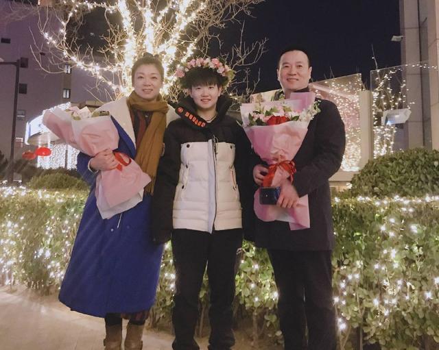 优秀妈妈揭秘孙颖莎打伊藤美诚最专注要给姥爷挂金牌