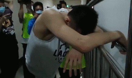 赵睿亲自撕辽宁球迷完美地解释了广东宏远为什么会遭人骂
