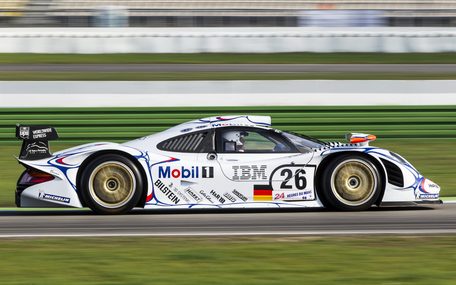 瞻仰神兽辛格讲述保时捷911gt1的故事