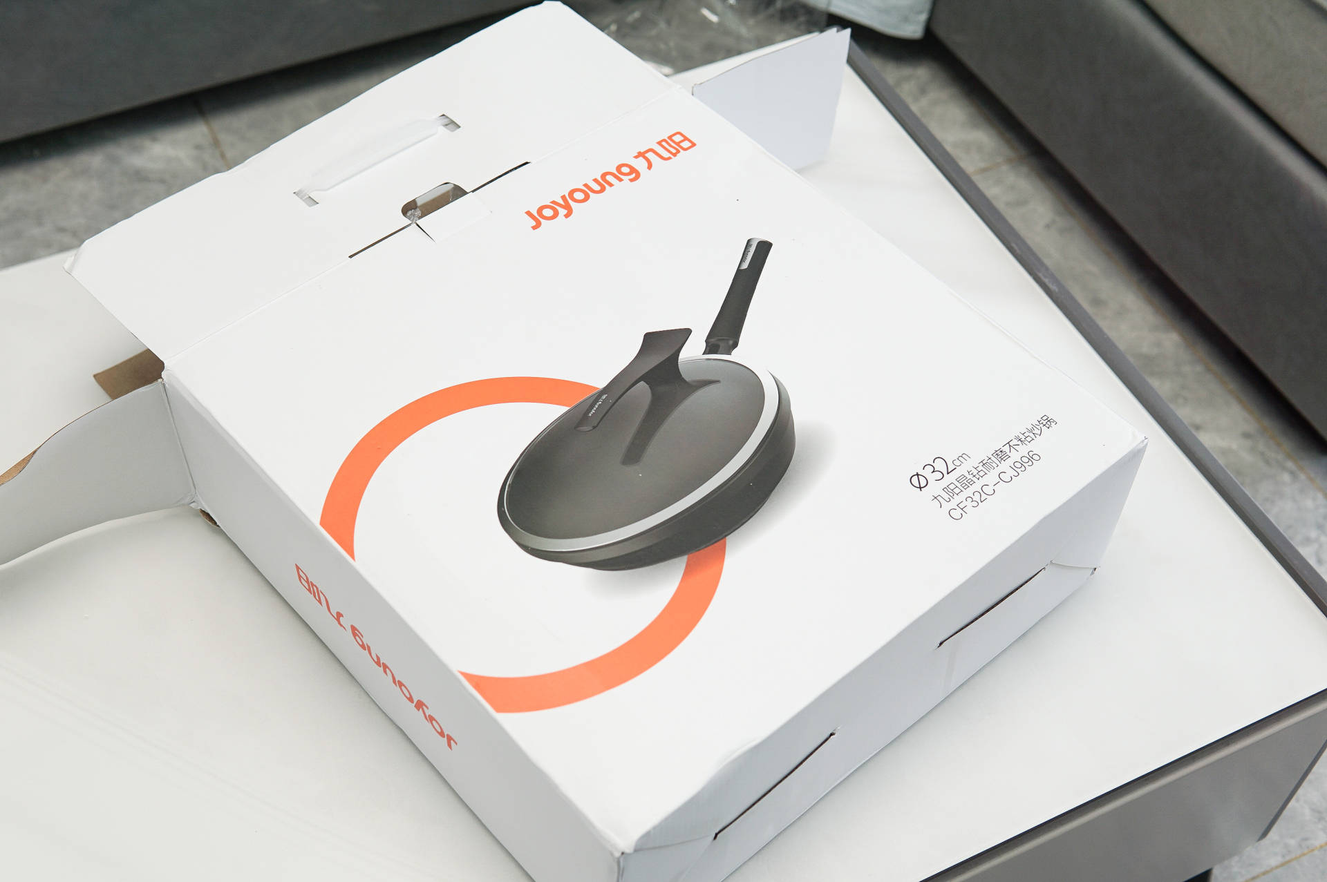 不粘锅里的扛把子不怕糊不怕铁铲的锅九阳晶钻锅测评