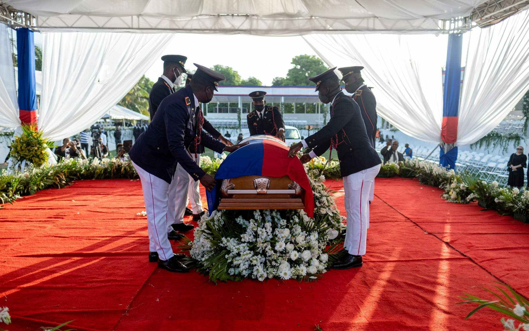 当地时间7月23日,海地为遇刺总统莫伊兹举行葬礼.图/澎湃影像