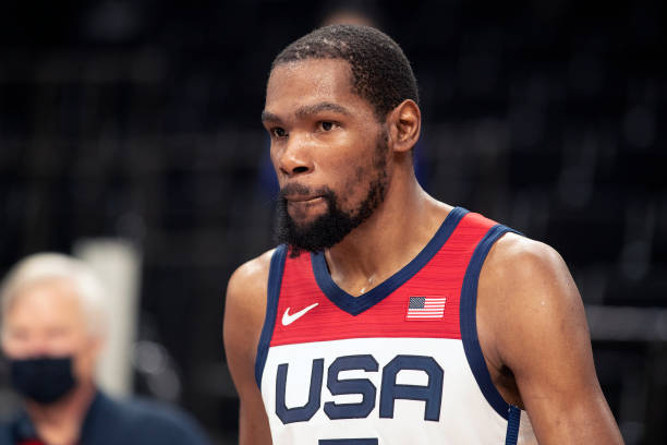 尼克杨篮网能击败美国男篮吗