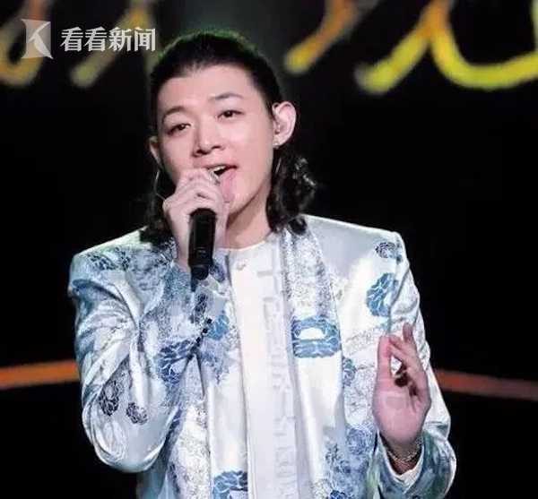 视频霍尊宣布告别演艺工作发长文向陈露和粉丝道歉