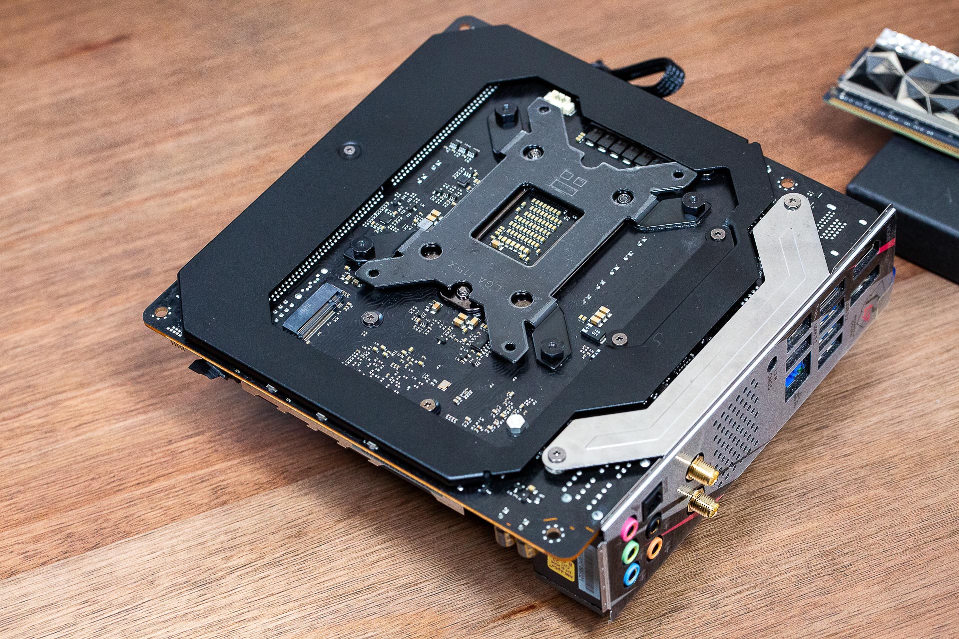 itx机箱又多了一个选择gskillz5i机箱装机show