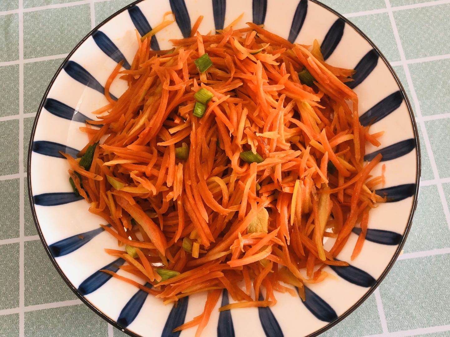 清炒胡萝卜丝的做法