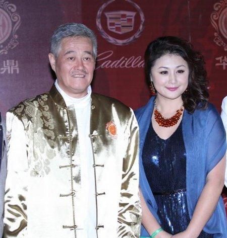 拿下谢大脚角色于月仙只用了一部话剧马丽娟曾向赵本山力荐