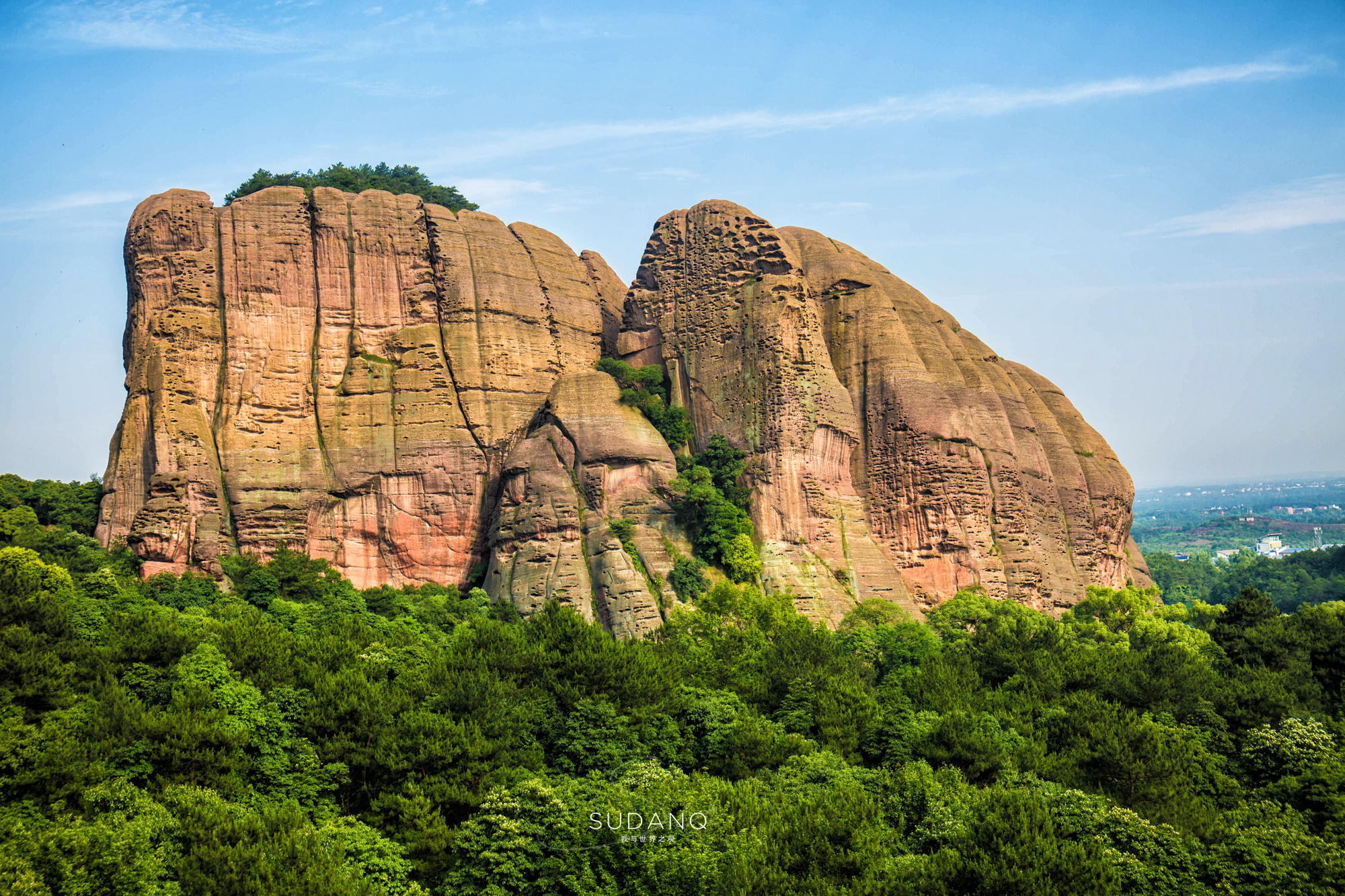 山很奇特,相传猪八戒修了座别墅,引起龙王大战而形成|西海|龟峰|龟