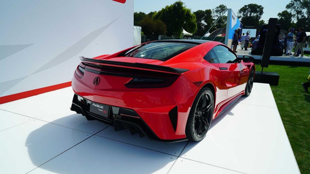 讴歌nsx type s亮相圆石滩车展