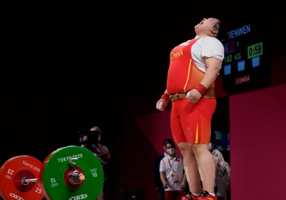 多才多艺奥运重量级冠军扭秧歌网友东北大妞太可爱了