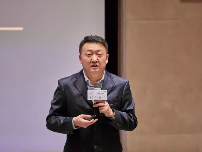 华为朱勇刚兼任终端云服务副总裁目前华为消费者业务云服务总裁为张