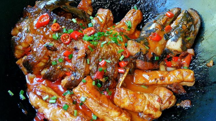 教你色味俱佳的干锅鲶鱼解馋过瘾又营养好吃孩子特喜欢