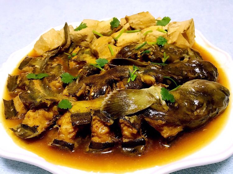 教你色味俱佳的干锅鲶鱼解馋过瘾又营养好吃孩子特喜欢