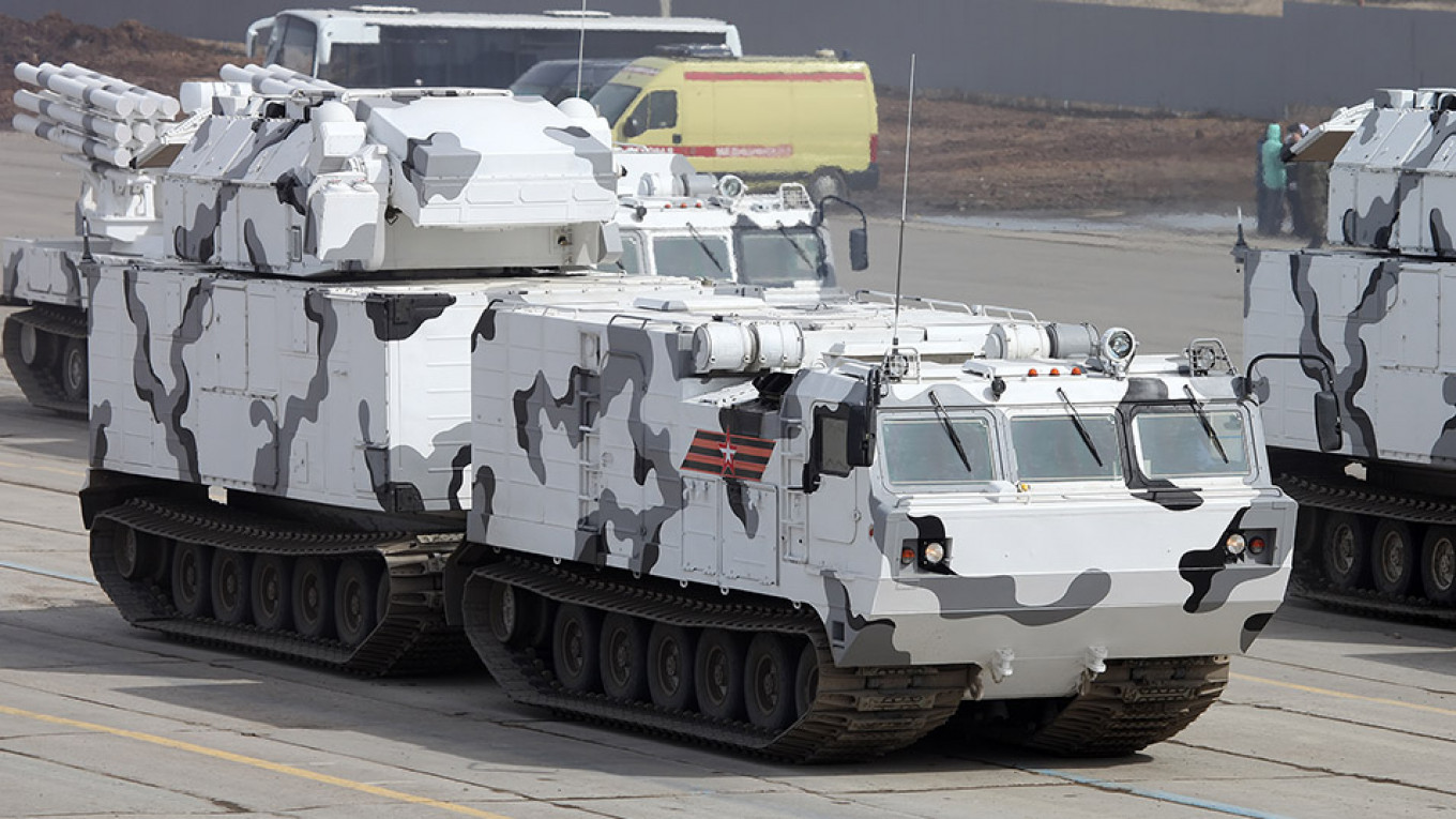 道尔m2dt防空导弹,对付低空制导武器,俄立足北极实力担当!