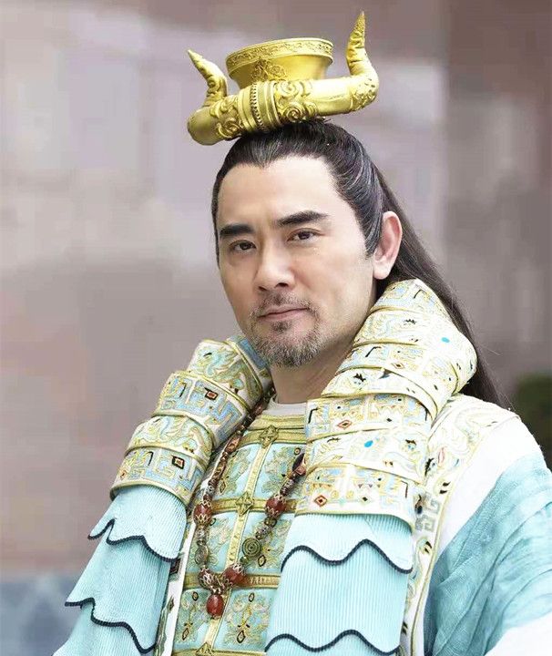 王语嫣的遮阳帽为何如此眼熟原来又是舞乐传奇的导演