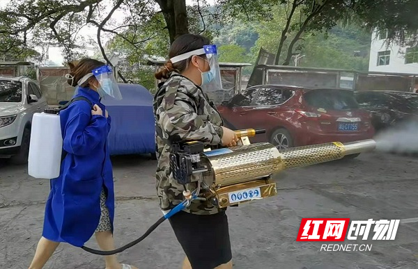 一封写给在抗疫一线女儿的信休闲区蓝鸢梦想 - Www.slyday.coM