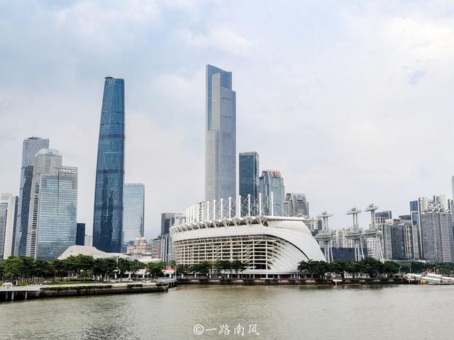 广州出现首座人行跨江大桥,机动车被禁止通行,过桥需要预约休闲区蓝鸢梦想 - Www.slyday.coM 广州出现首座人行跨江大桥,机动车被禁止通行,过桥需要预约休闲区蓝鸢梦想 - Www.slyday.coM