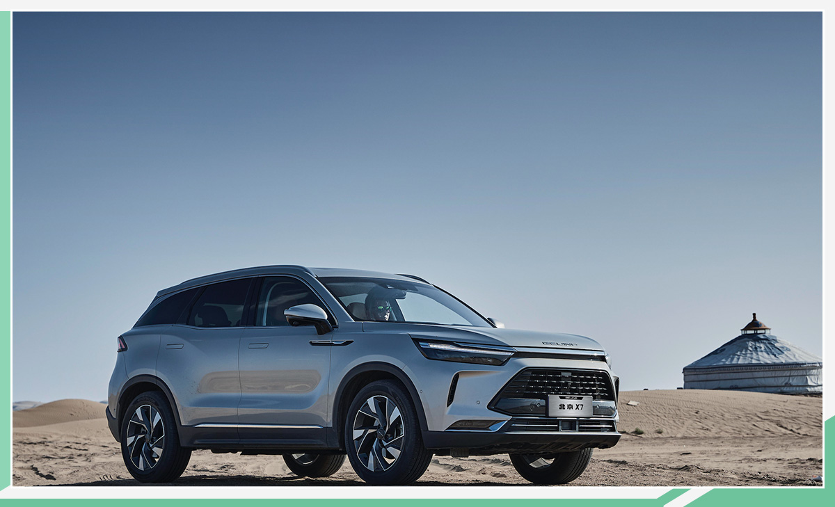 无惧高温 北京x7勇闯巴彦淖尔沙漠戈壁