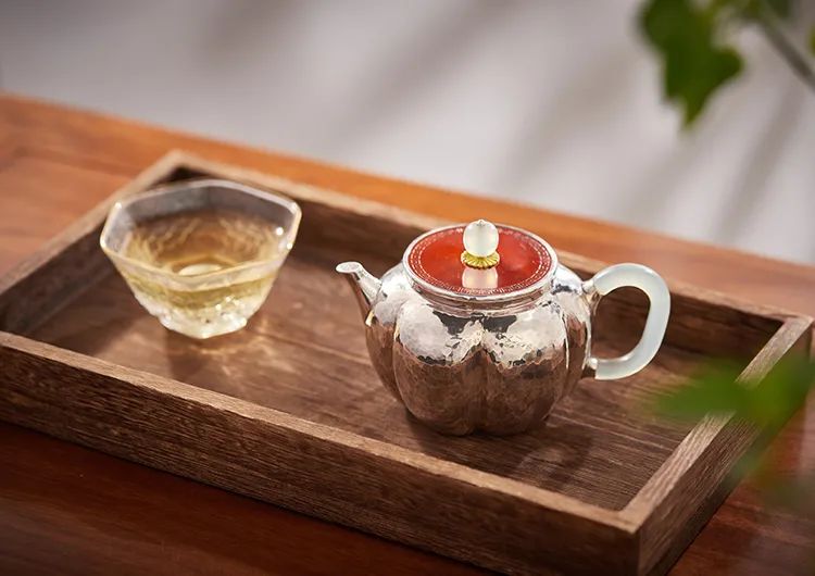 お得セット 伊賀忠央窯 秋野宏和作 長方壺 - htii.edu.kz