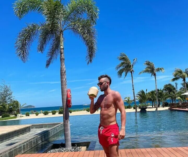 励志!球队外援在海南度假,中超黑马艰难获胜,这回保级有望了休闲区蓝鸢梦想 - Www.slyday.coM