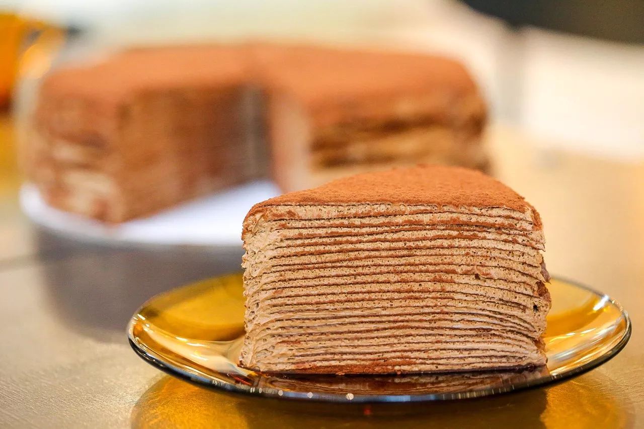 口感丰富的可可千层蛋糕细腻香软吃一块超有满足感