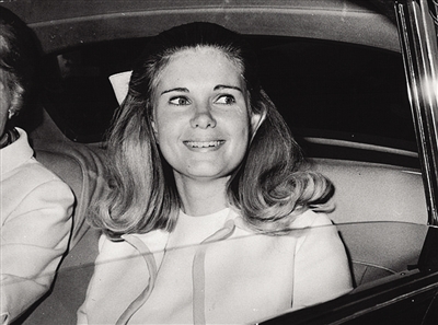 明智的特里西亚尼克松之女51年前拒绝查尔斯终获甜蜜与幸福