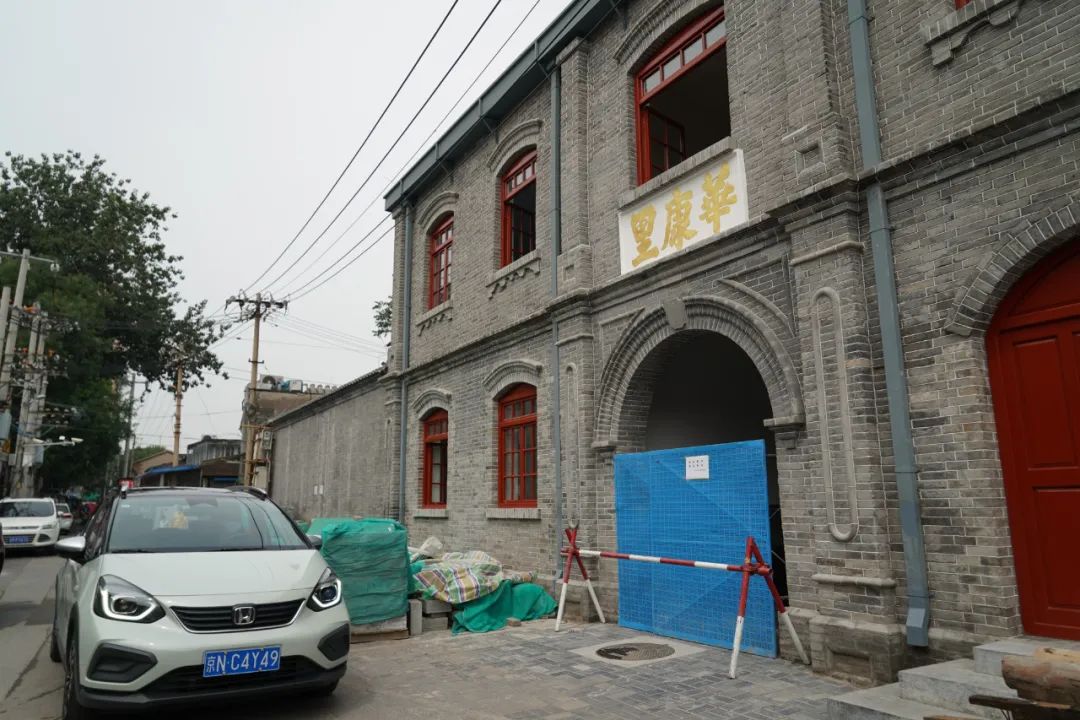 京城闹市寻幽(103)钻!开小车挑战小胡同 | 苏雨农的长镜头