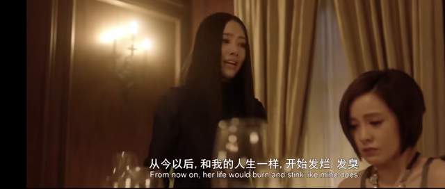 今天我们相聚在这里为我们的姐妹顾里庆生35岁生日快乐