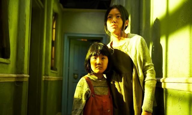 《惊骇糖果屋》这部电影不再于有多么恐怖,而在于能够直击人性,在大人