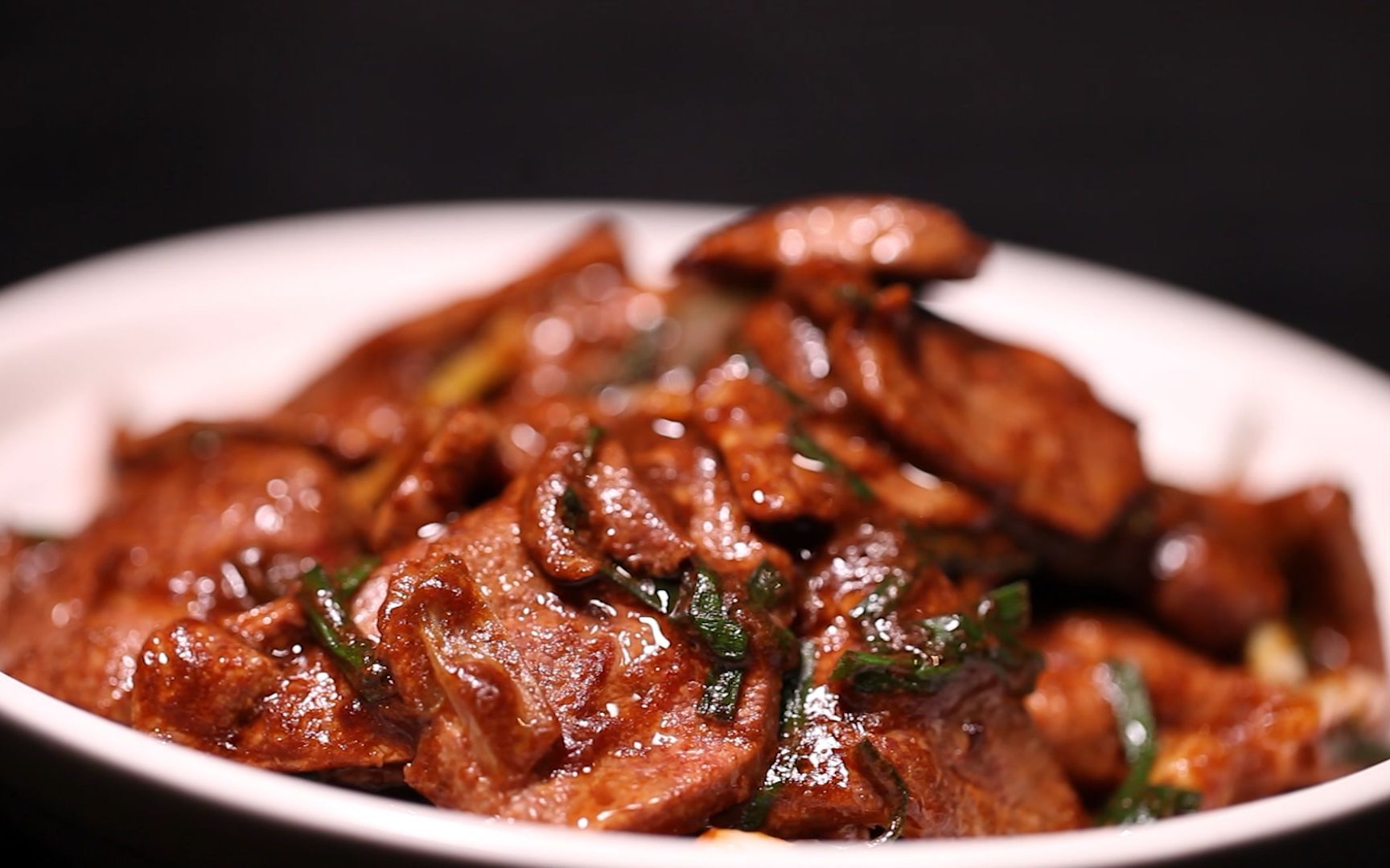 快手下饭家常菜,酱爆猪肝,步骤简单方便快捷,10分钟就能开饭