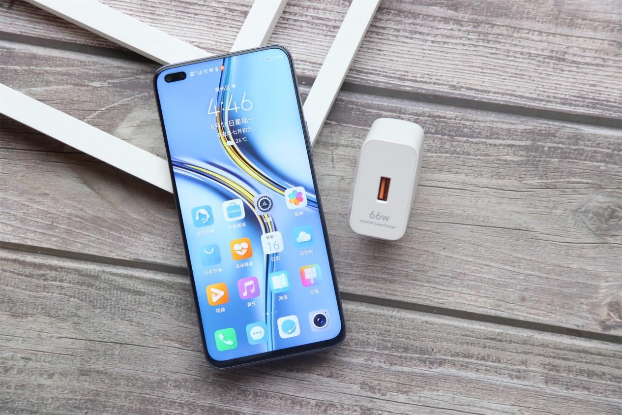 仅售1899元值得买吗66w快充6400万ai三摄新机荣耀x20评测