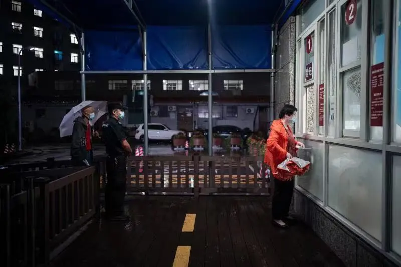 软硬兼施！上海又交出了一份“模范作业”休闲区蓝鸢梦想 - Www.slyday.coM